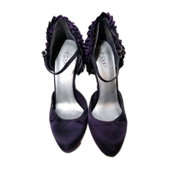 RSVP women's Leather Pump Heels Size 6 M Deep Purple Ruffled Strap And Buckle - Picture 1 of 16